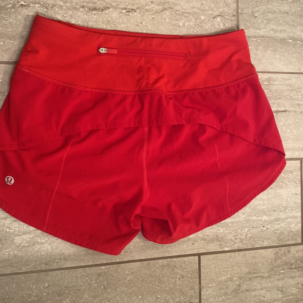 Lululemon speed up low rise lined shorts 4” - Picture 2 of 4
